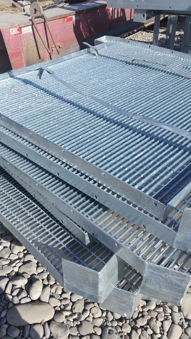 风电塔标准格栅